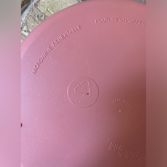 Tupperware - Picture 8 of 14